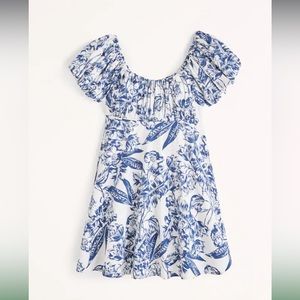 NWT: medium; Abercrombie & Fitch mini puff sleeve dress